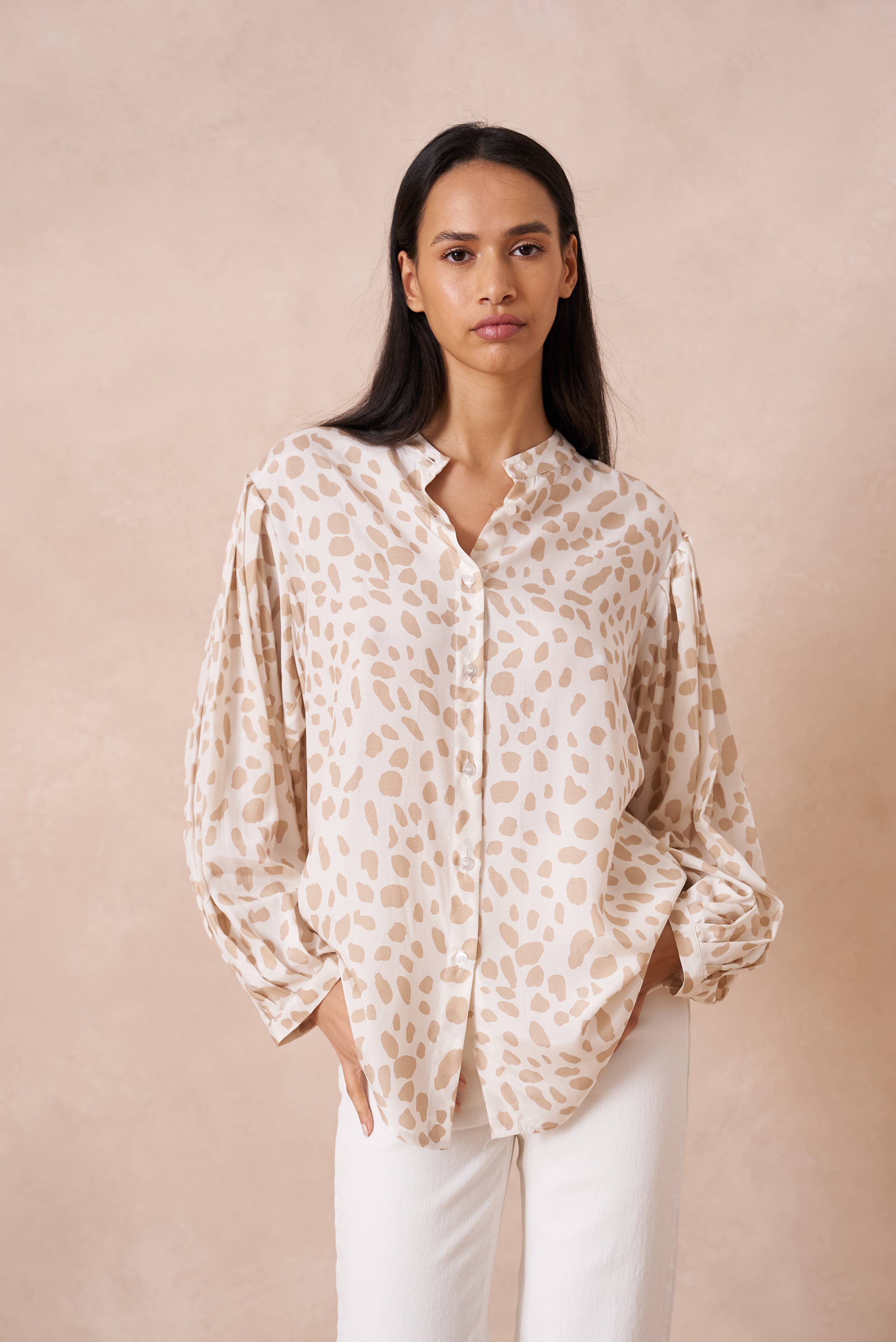 Attentif Paris - Wholesale Button Down Shirt - Women's - Leopard print shirt with officer collar9