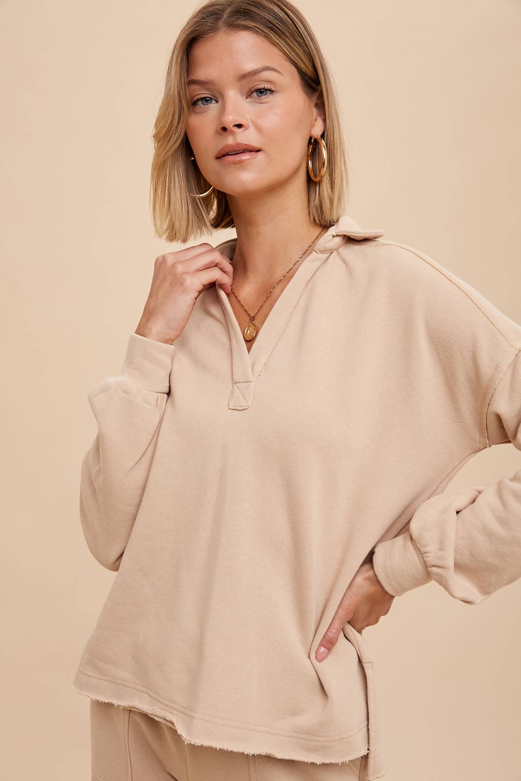 In Loom – Sweatshirt - Mulher por atacado – PULÔVER DE COLARINHO LAVADO PARA ROUPA3