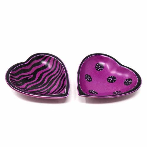 Global Crafts - Wholesale Decorative plate/dish/bowl - Single Soapstone Heart Bowls - Small 3.5-inch - Tribal Designs6
