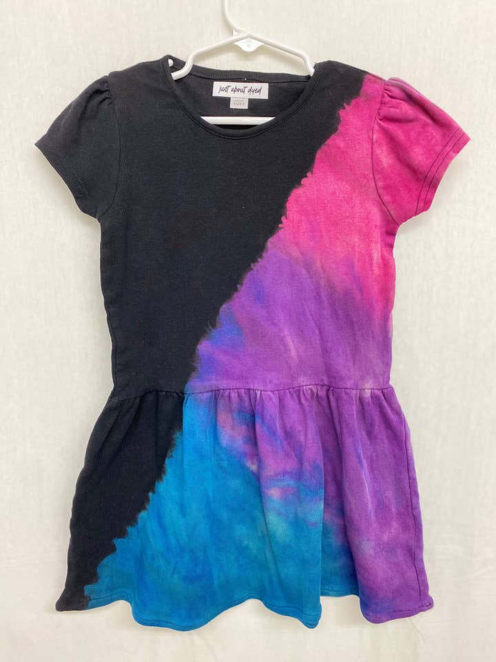 Robe Reverse Todd pour la vente par Just About Dyed