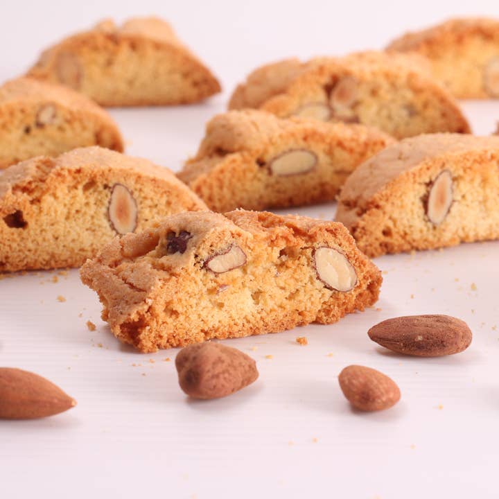 Choco Mon Amour - Wholesale Cookie - Crunchy almond biscuits 180g1