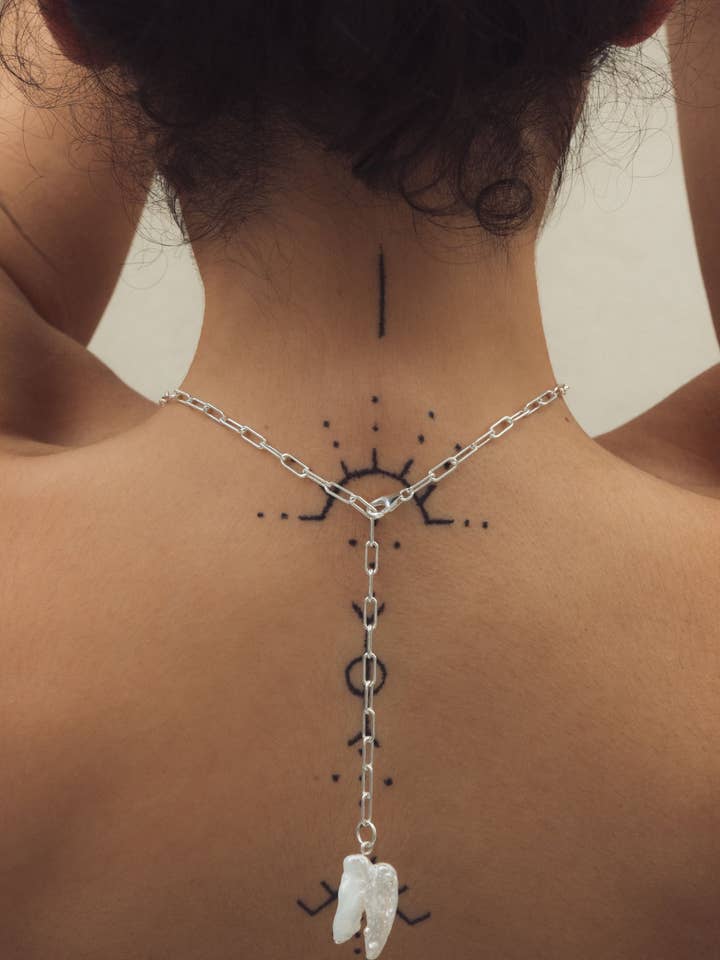 Chaîne de perles en argent 925 pour la vente par Emilie Pesch