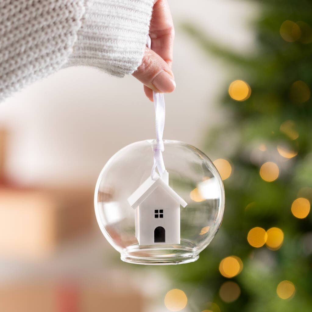 Twenty-Seven Enterprises Ltd – wholesale Ornament – Glass Dome Bauble 80mm1