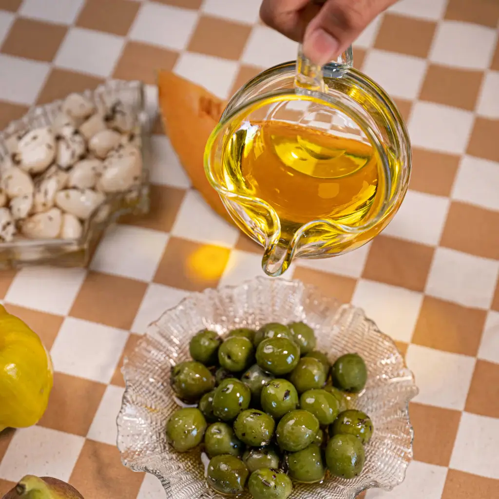 Byron Bay Olive Co. - Wholesale Olive oil - Australian Organic Olive Oil - Fruity2