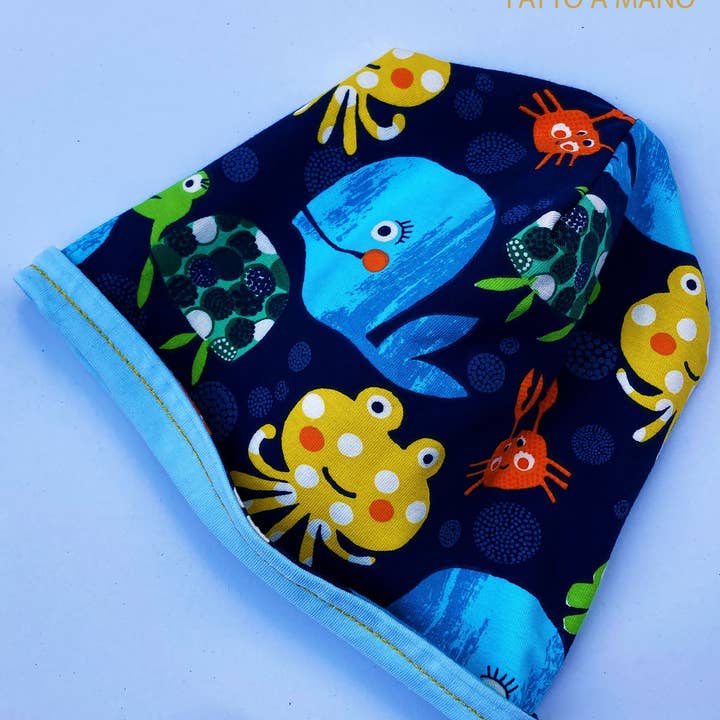 Vändbar barnhatt 100% bomull marina djur - Handgjord för wholesale av Il Tocco di Minerva