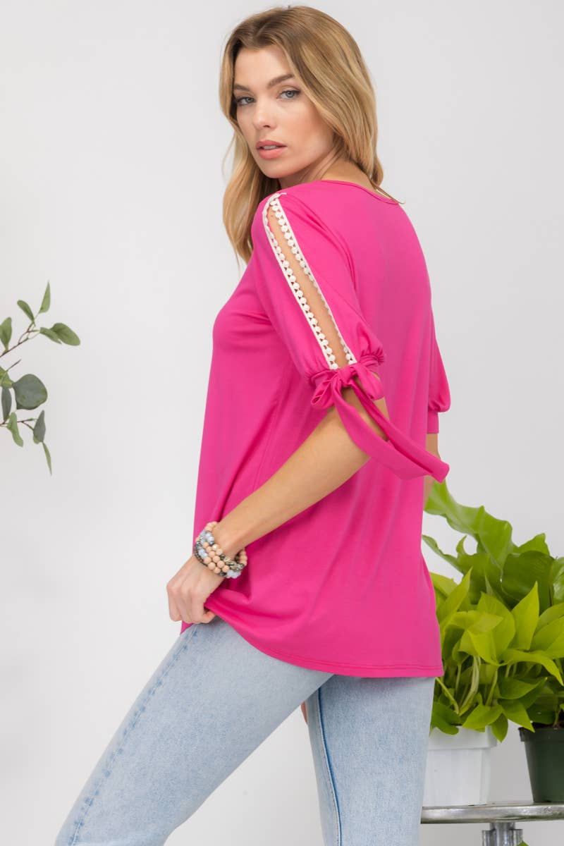 Celeste Clothing - Vendita all'ingrosso Camicetta - Donna - TOP CON MANICHE SPACCATE E DETTAGLIO A FIOCCO - CT4378515