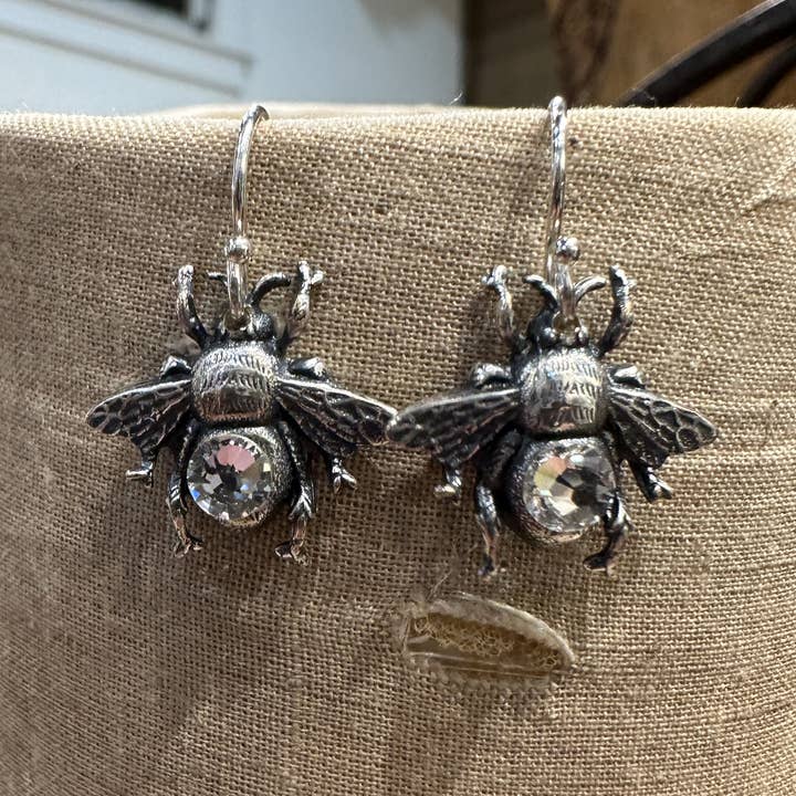 Lorraine Frances Jewelry - Wholesale Dangle Earrings - Sweet Bee Earring2