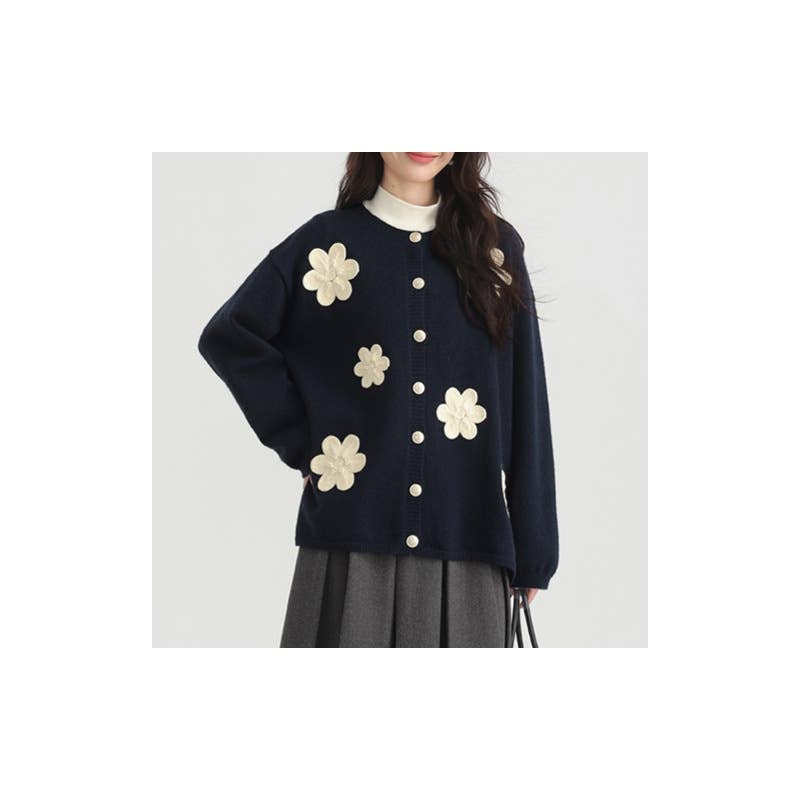 Plush Looks – wholesale Pullovertröja - Dam – Broderad blommig kofttröja2