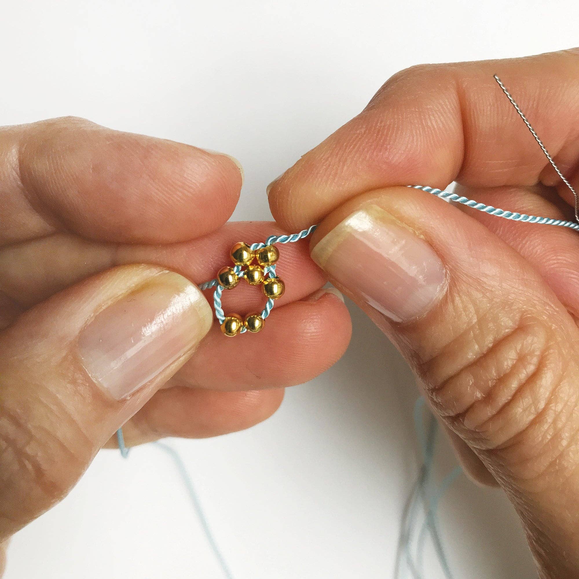 Bergin & Bath - Vendita all'ingrosso Gioielli fai da te - Bambini - Kit bracciali con perline, colore: argento. Kit per la creazione di gioielli5