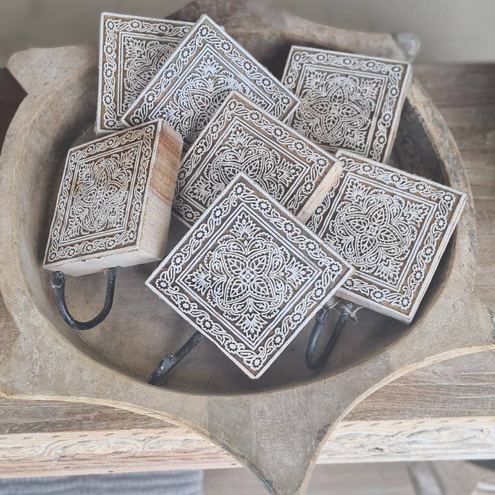 Vintage-Inspired Square Carved Hooks - Functional Elegance for wholesale by Magnifique Hearts