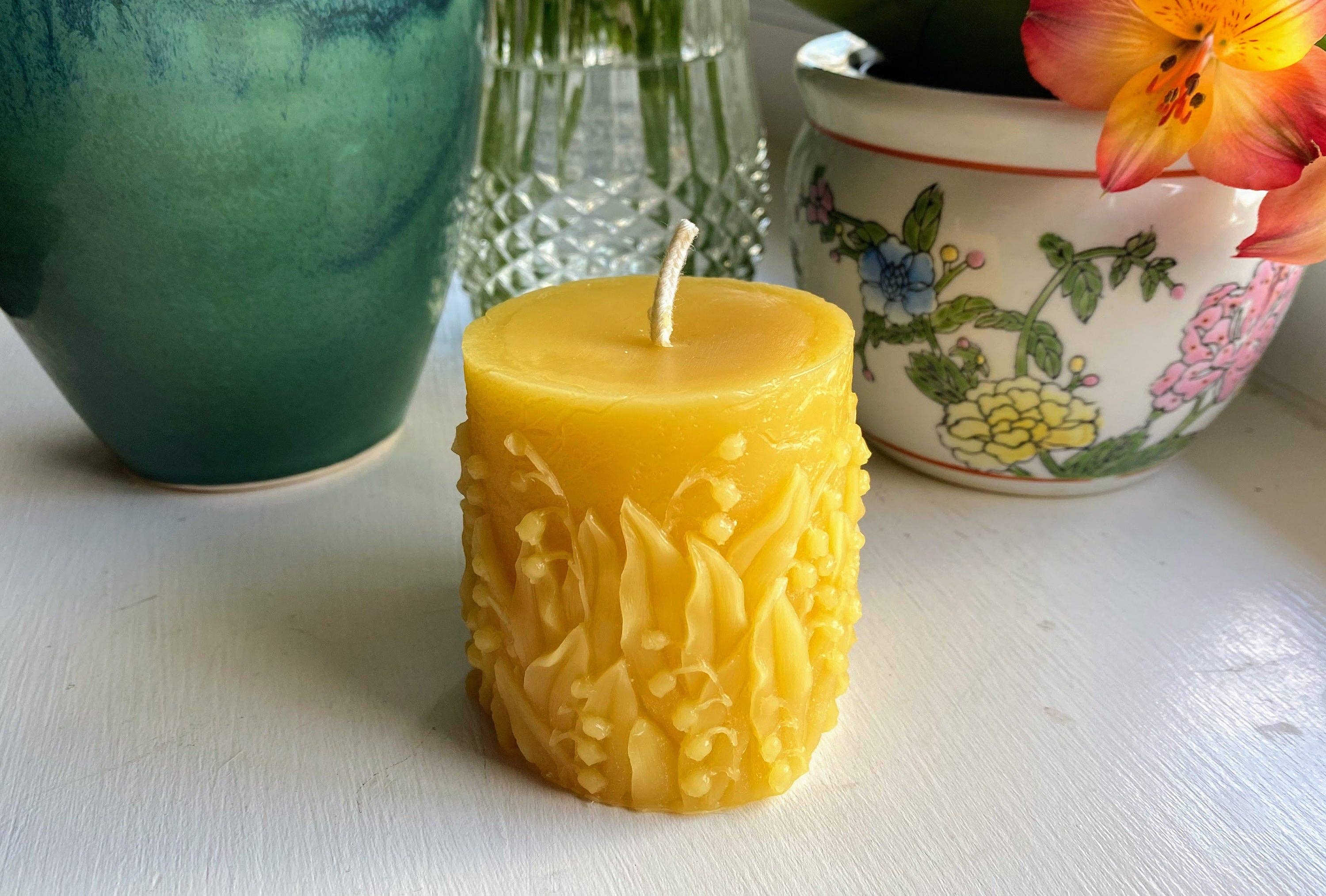 Bees Light Candles - Wholesale Pillar Candle - Wandering Lily Beeswax Candle Set1