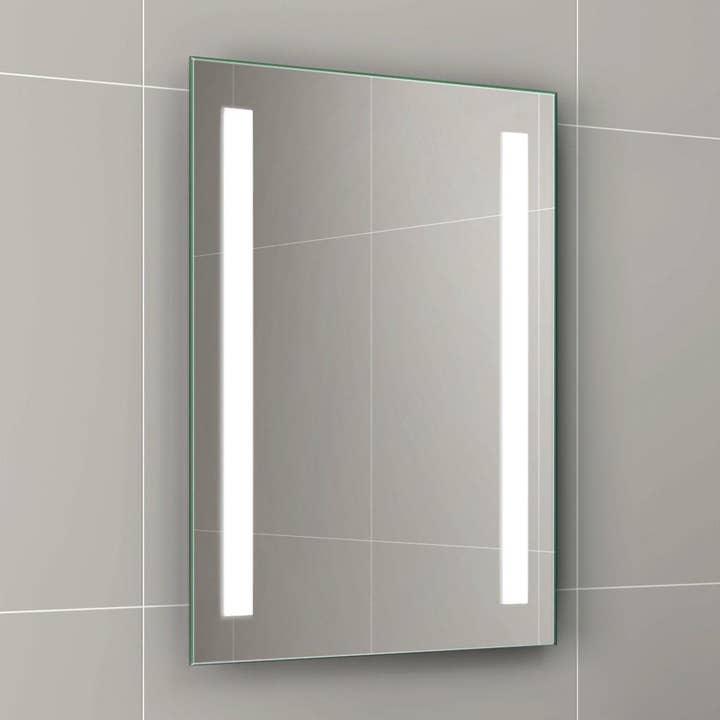 Bathroom4Less – wholesale Wall mirror – Illuminated Mirror With LED Light Battery 700mm x 500mm4