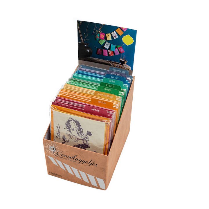 Koperberg - Wholesale Retailer Display - Paper & Novelty - Wishing Flags | 55 Flags