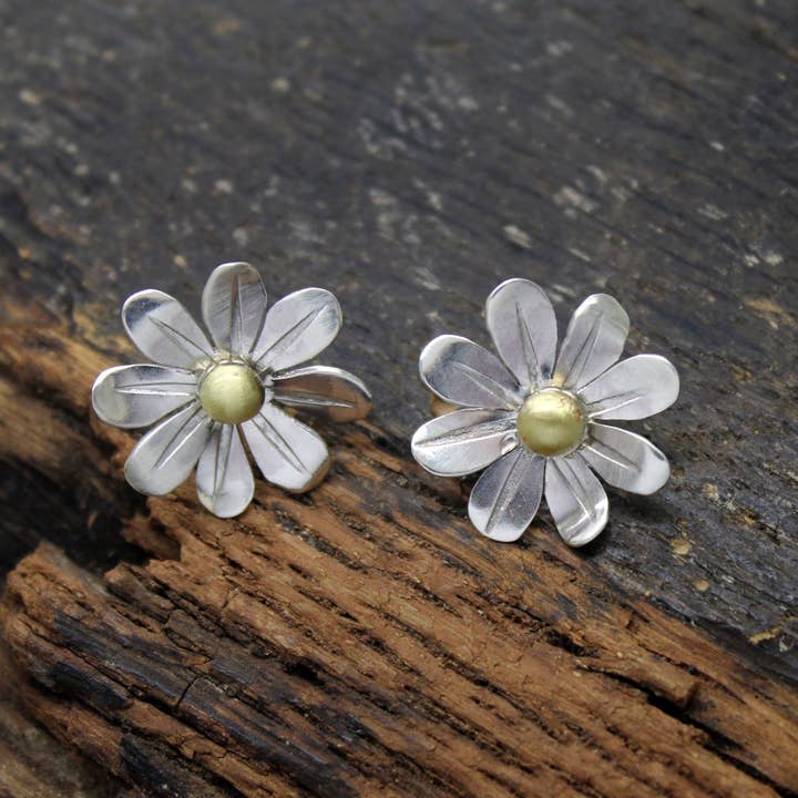 Plataica - Wholesale Stud/Post Earrings - Daisy Earrings in 925 Silver and Brass5