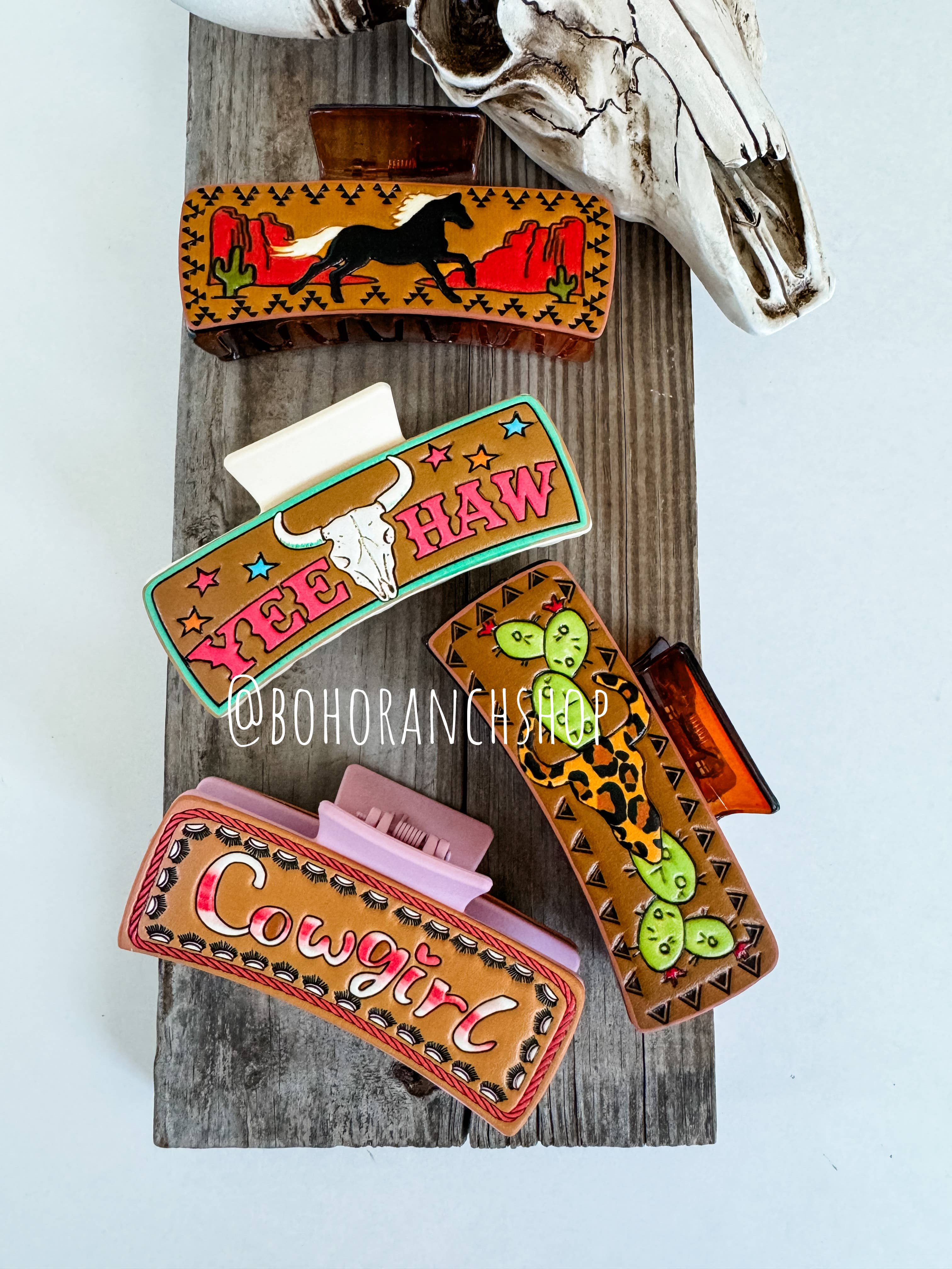 Boho Ranch Shop - Wholesale Hair Clip - Women's - Large Western Faux Embossed Leather Hair Clip Claw9