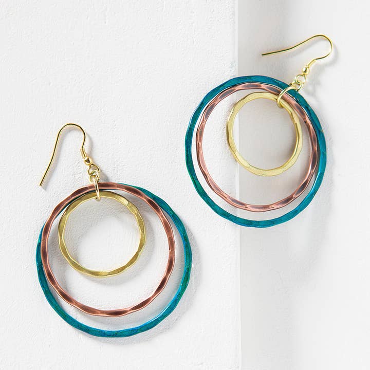 Matr Boomie Fair Trade – Brincos de argola por atacado – Brincos Vitana em Cascading - Azul, Cobre, Ouro0