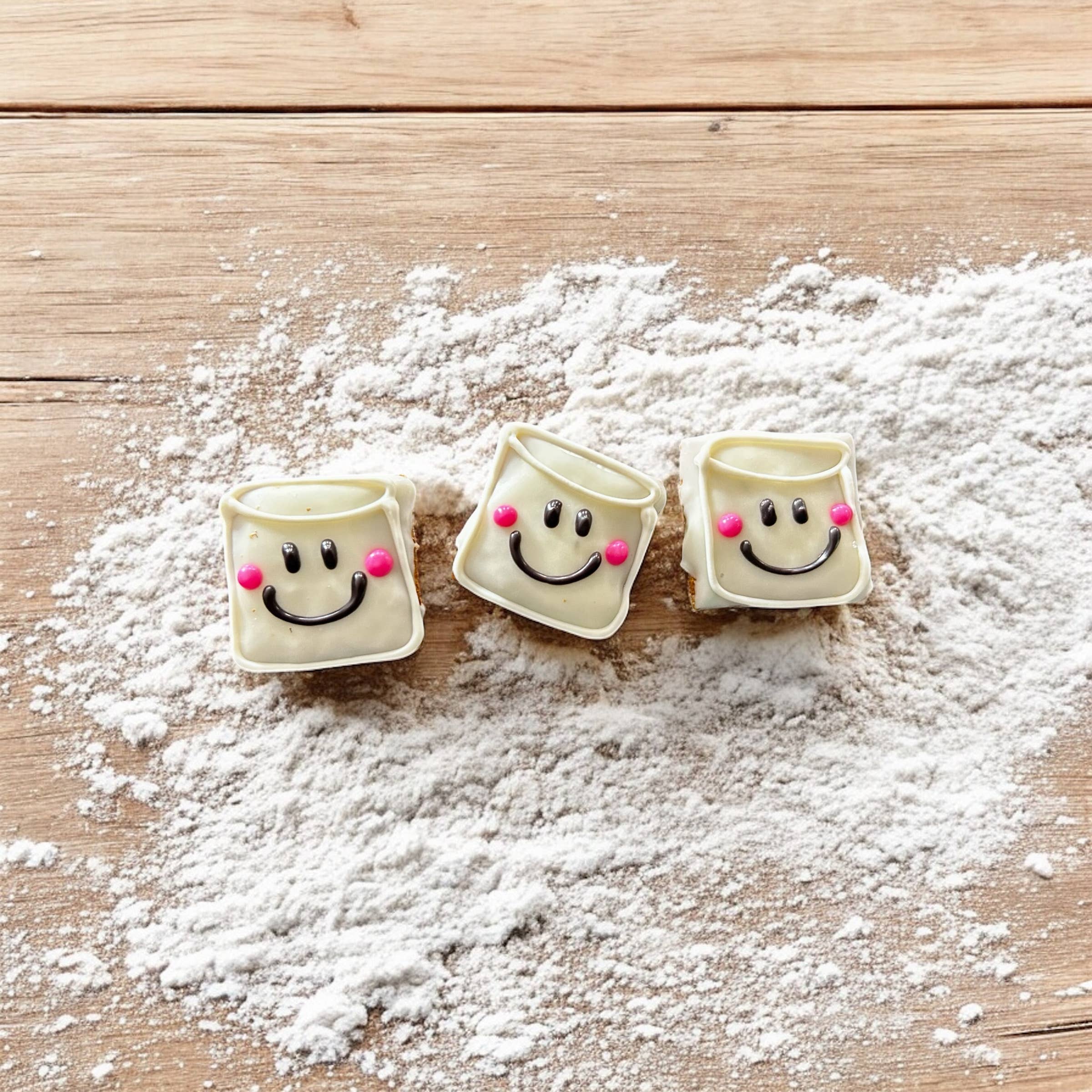 YumYum4DOGS - Wholesale Pet Treats - Dog - Mini marshmallows3