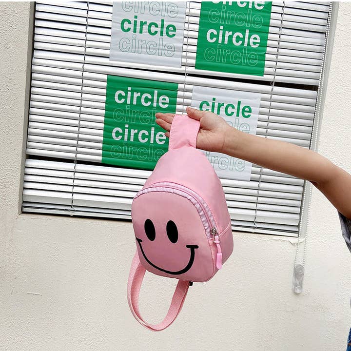 WEST AUSSIE SUPPLIES - Wholesale Crossbody bag – kids - Bacio - Children's Smiley Face Crossbody Bag10