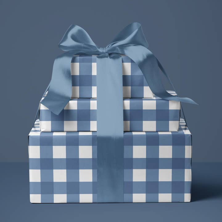 Papier cadeau vichy bleu français pour la vente par SB Paperie