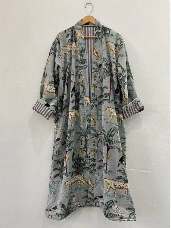 GYPSY STUDIO - Wholesale Robe – Women's - Grey Jungle Print Velvet Kimono Robes, Morning Tea Velvet Co1