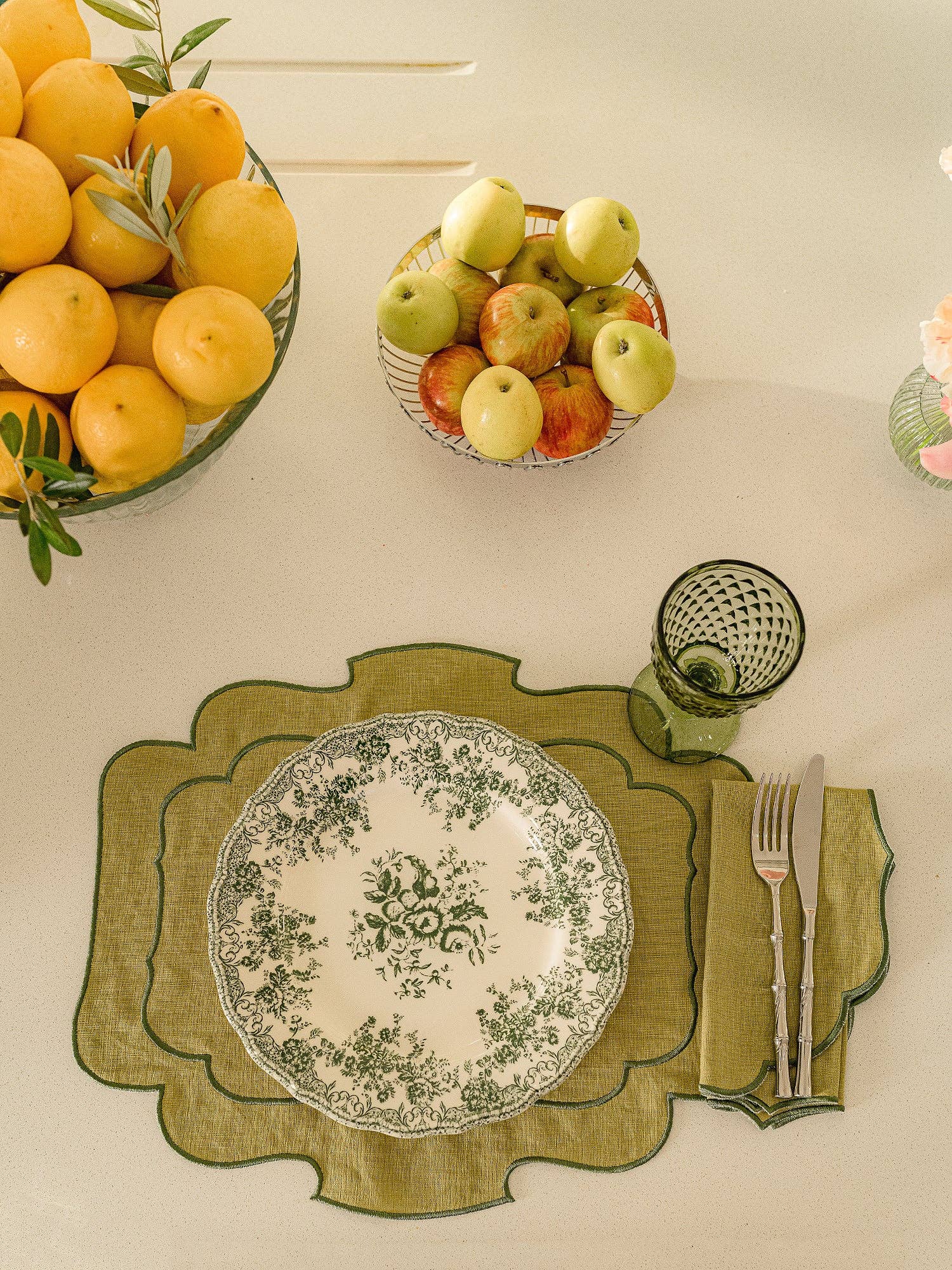 Mariaida Home - Vendita all'ingrosso Tovagliette - Individual Belmonte verde con ricamo verde2
