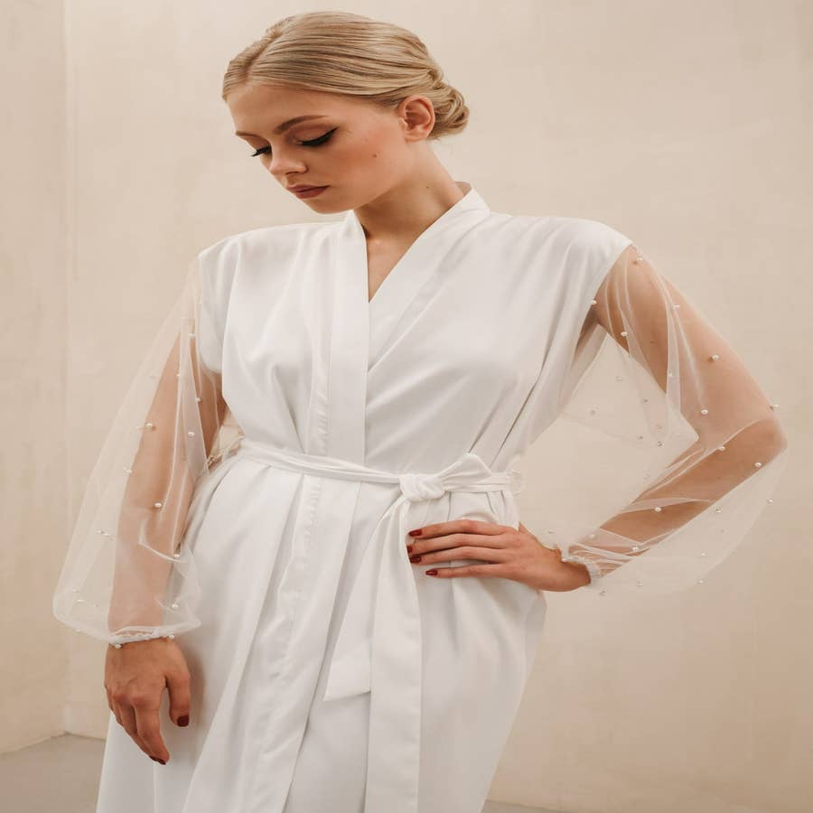 Purchase Wholesale luxury robes. Free Returns & Net 60 Terms on Faire