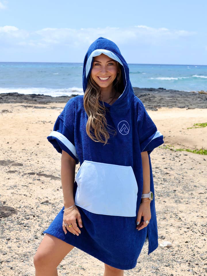 Immerse - Wholesale Poncho - Women's - Surf Poncho