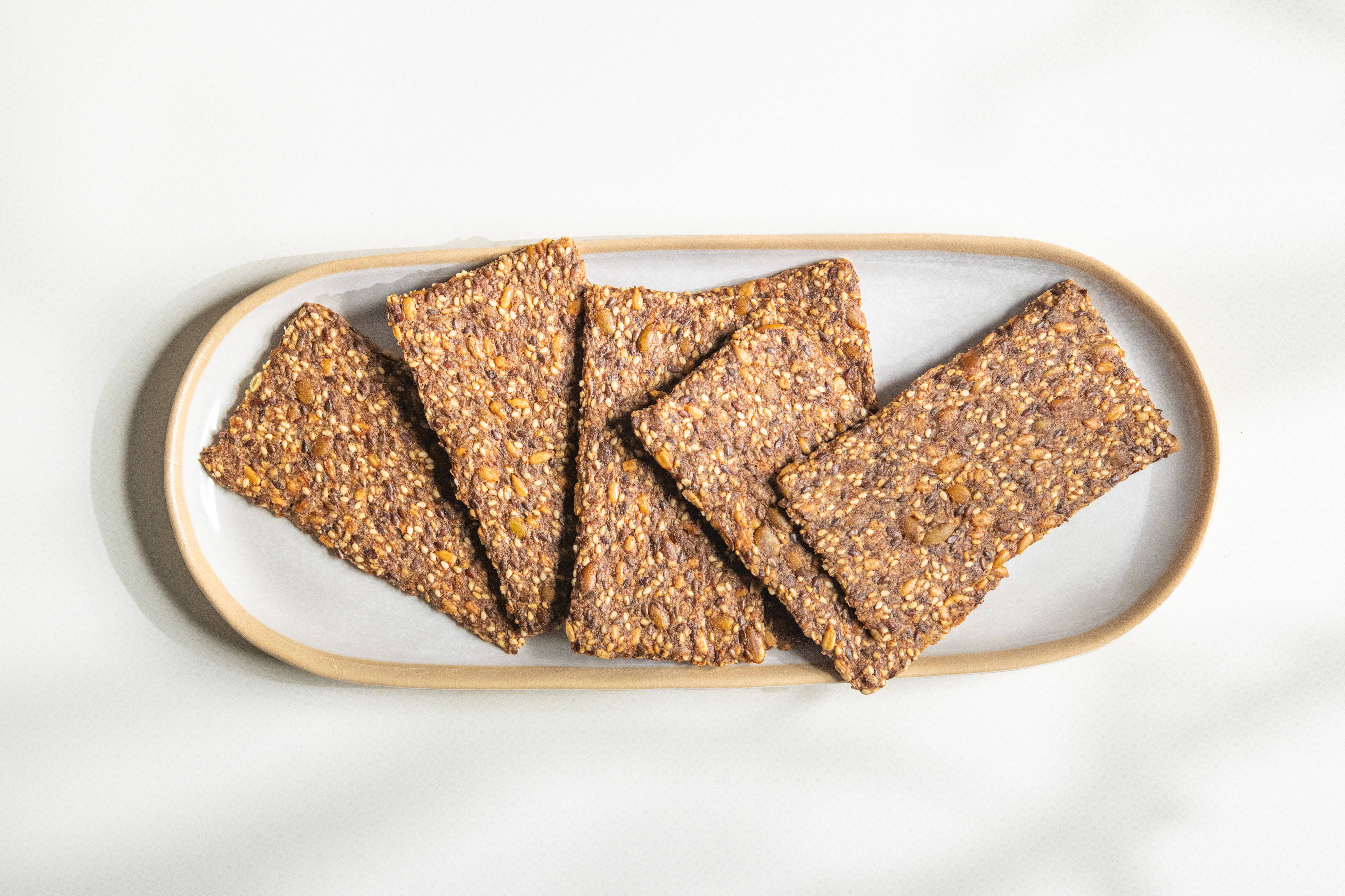 Potters Table - Wholesale Crackers - Gluten-Free Seeded Crisps4