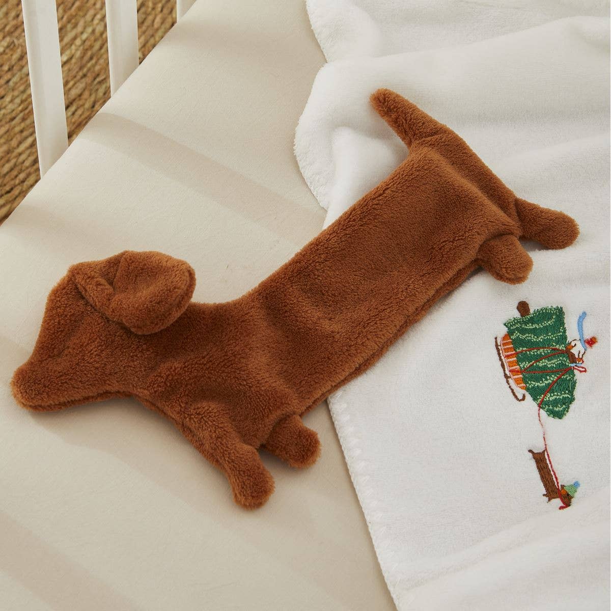 Sylvie Thiriez - Vendita all'ingrosso Peluche - Bambini e neonati - Coperta-giocattolo a forma di cane Saucisse2