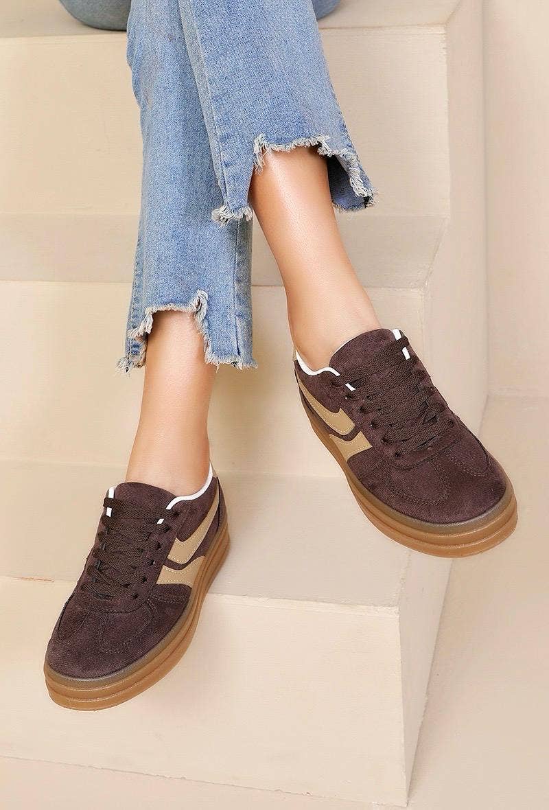 No Doubt Shoes - Wholesale Lifestyle Sneakers - Women's - WOMEN'S PLATFORM FAUX SUEDE LACE UP GUM SOLE SNEAKERS 8