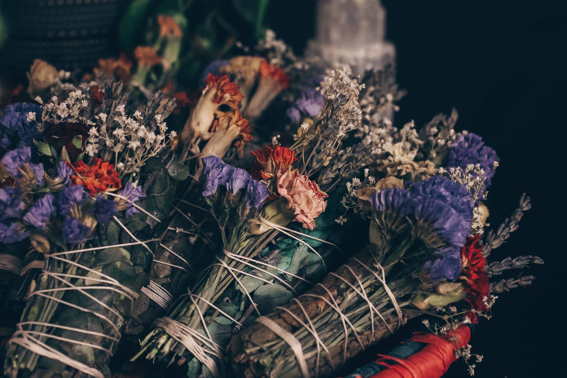 Yolia Botanica - Wholesale Sage Bundle - Eucalyptus Bundles - Smoke Cleansing - No White Sage3