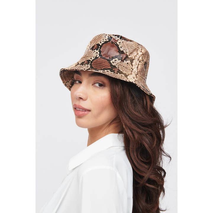 Urban Expressions – Engroshandel Bucket hat - Dame – Vegansk Læder Bucket Hat - Dyreprint18