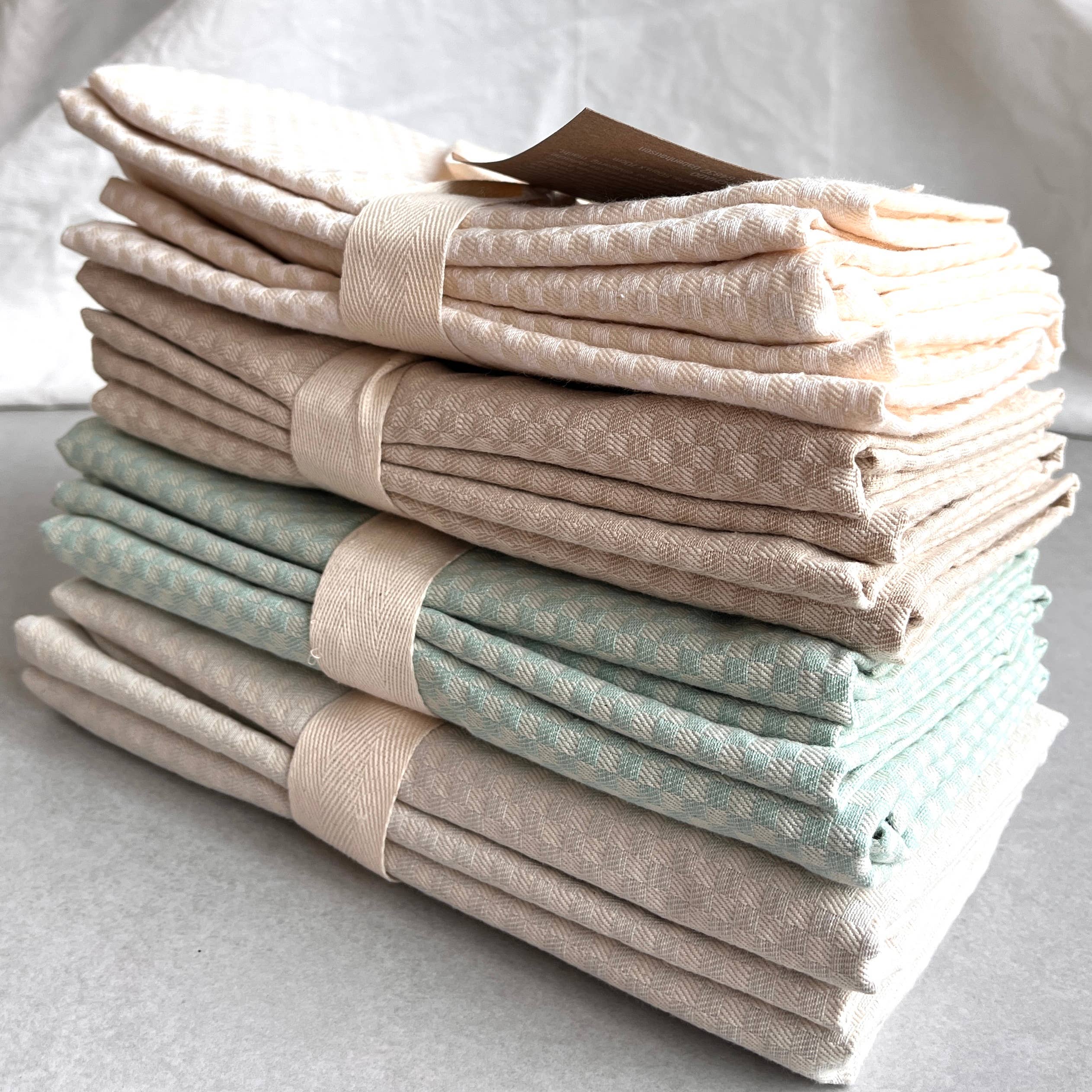 Machado GmbH - Wholesale Tea Towel - Set of 3 checkered tea towels - white2