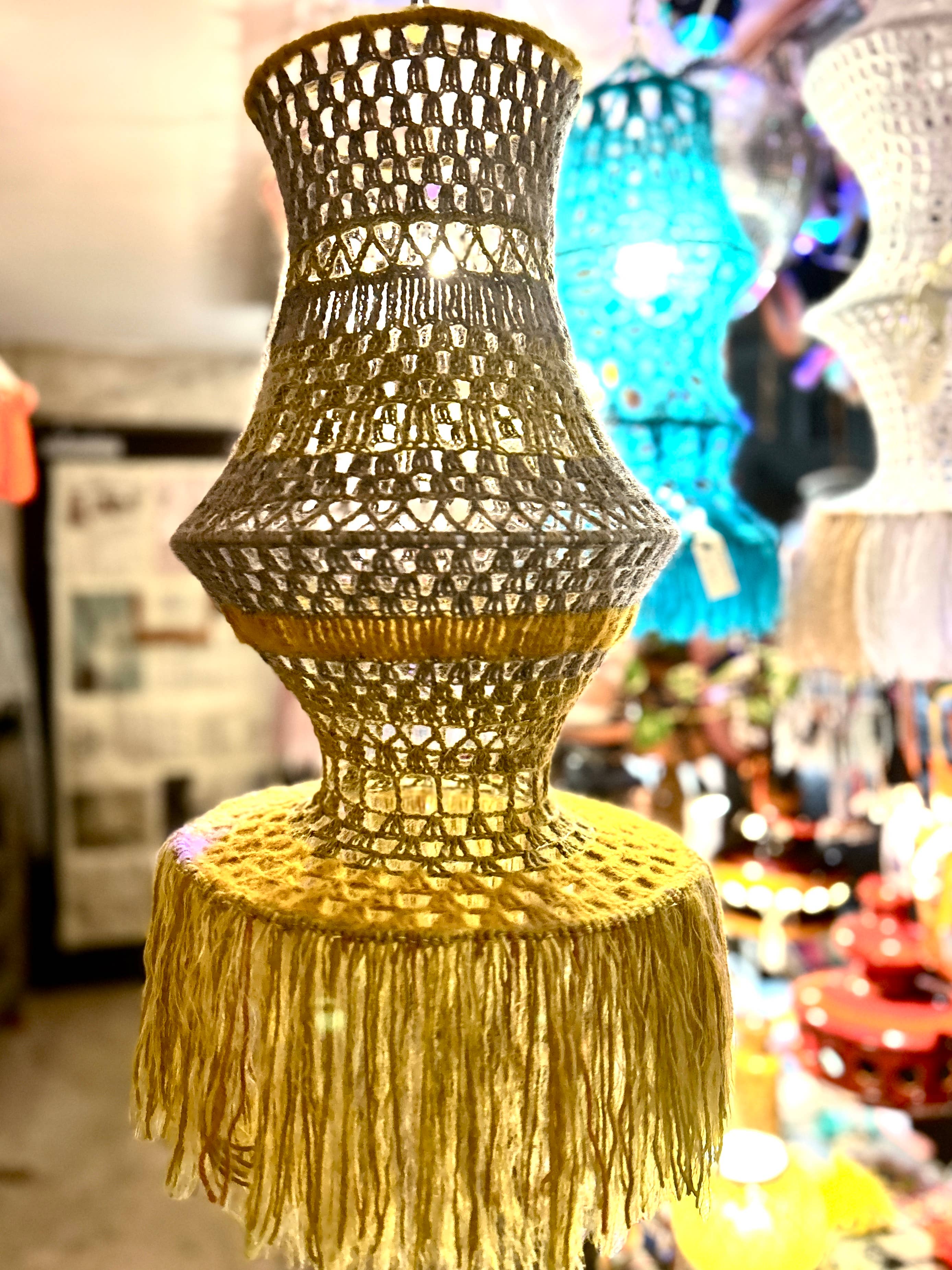 Made by MANAGERIE - Wholesale Lamp Shade - Lampshade for pendant light - handmade3