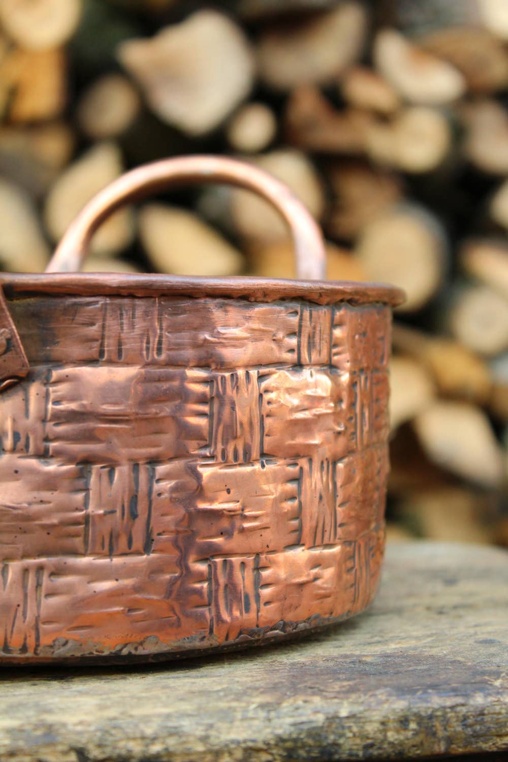 La Casa del rame - Vendita all'ingrosso Cestini - Round Engraved Copper Basket – Handmade & Custom1
