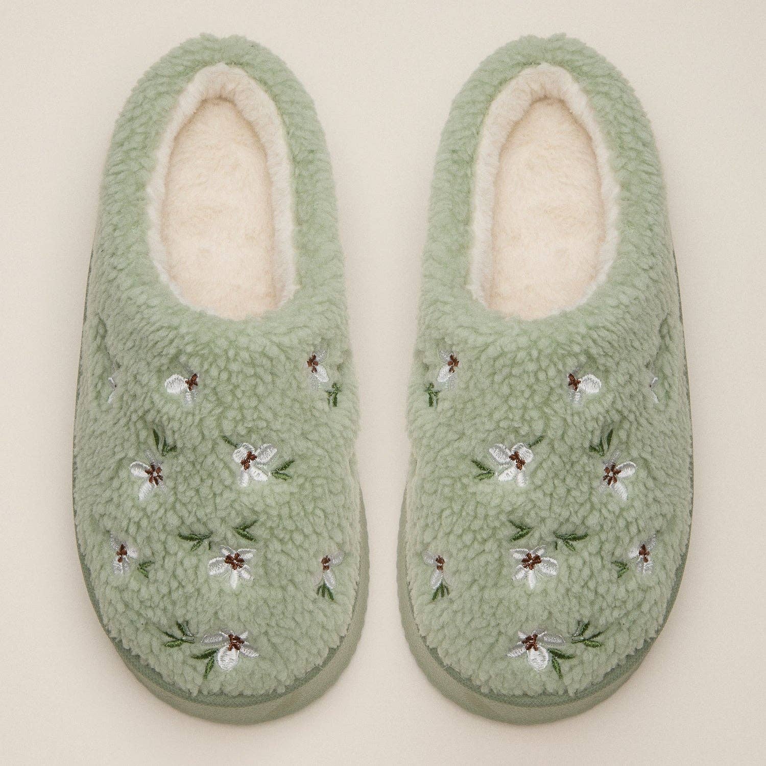 Lilla Haven - Wholesale Slippers - Women's - Fleece-Lined Floral Slippers with Embroidered Detail2