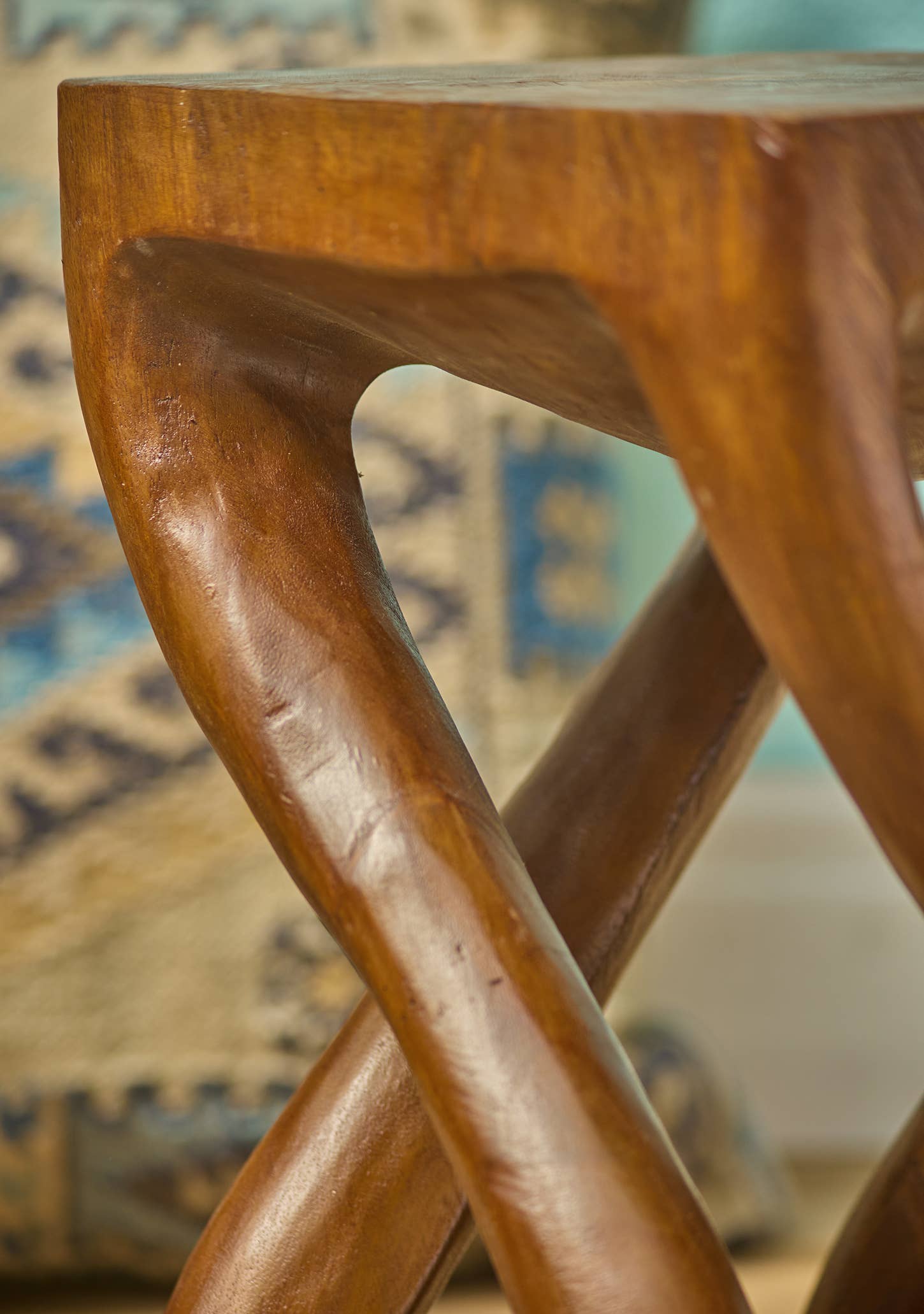 Namaste – wholesale Side table – Hand carved vine twist lamp table/stool3