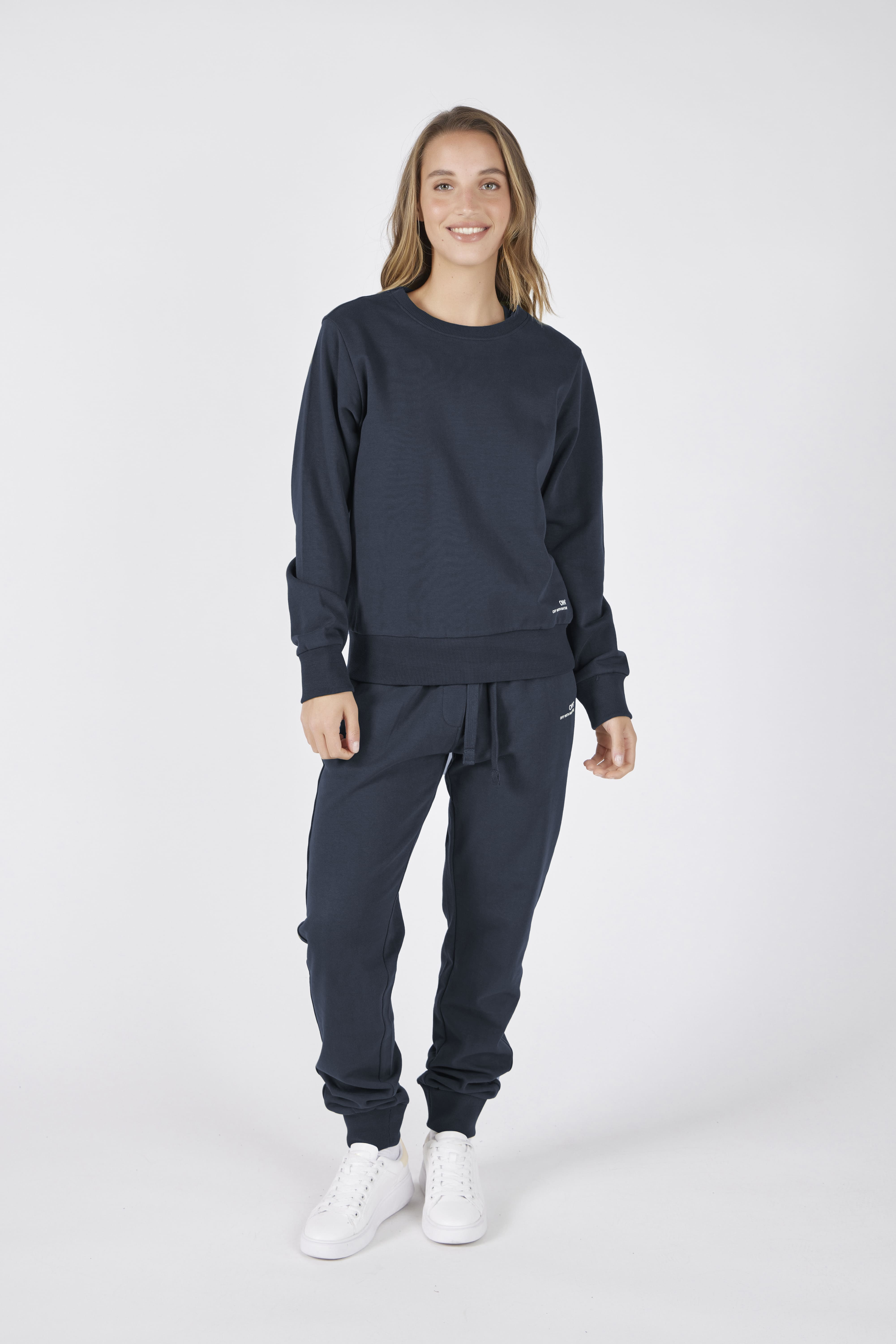 OWN OFF WITH NATURE - Wholesale Lounge Set - Women's - Crewneck Fleece Sweatshirt Set + Fleece Joggers10