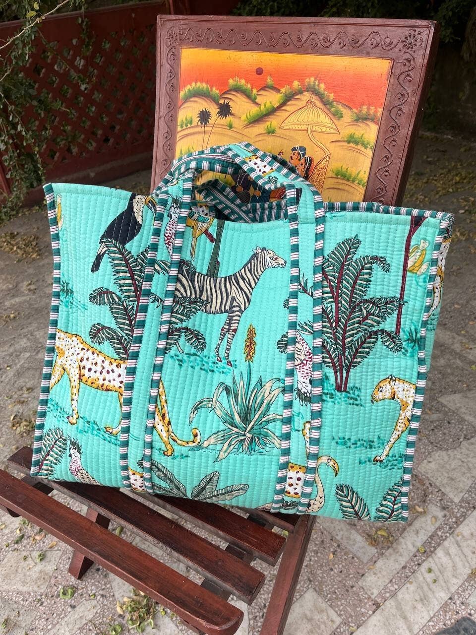 Bhawana Handicrafts - Wholesale Draagtas - Dames - Omkeerbare milieuvriendelijke patchwork-draagtas van gewatteerd katoen3