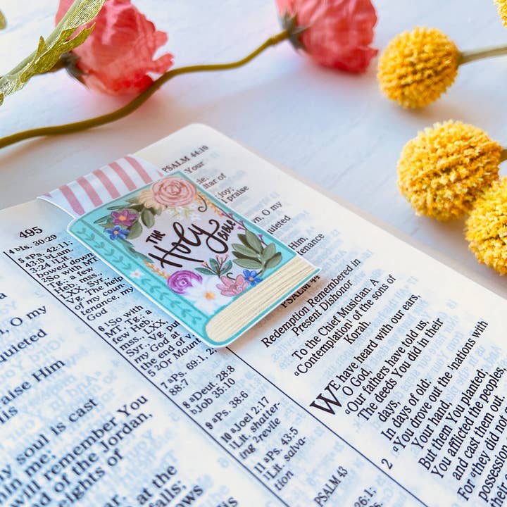 Makerie Day - Wholesale Bookmark - Holy Bible Floral Magnetic Bookmark2