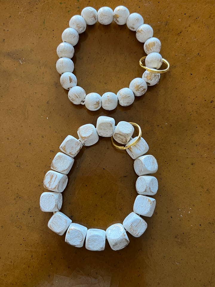 Farmhouse Beaded Wristlet Keychain for wholesale by Suchfungoods