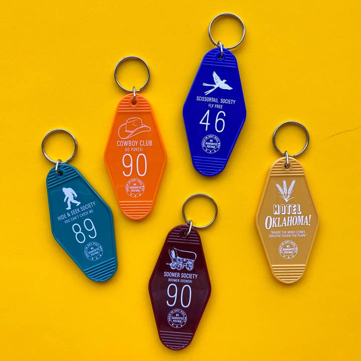PLENTY - Wholesale Keychain - Unisex - Vintage Motel Key Tags | Oklahoma4