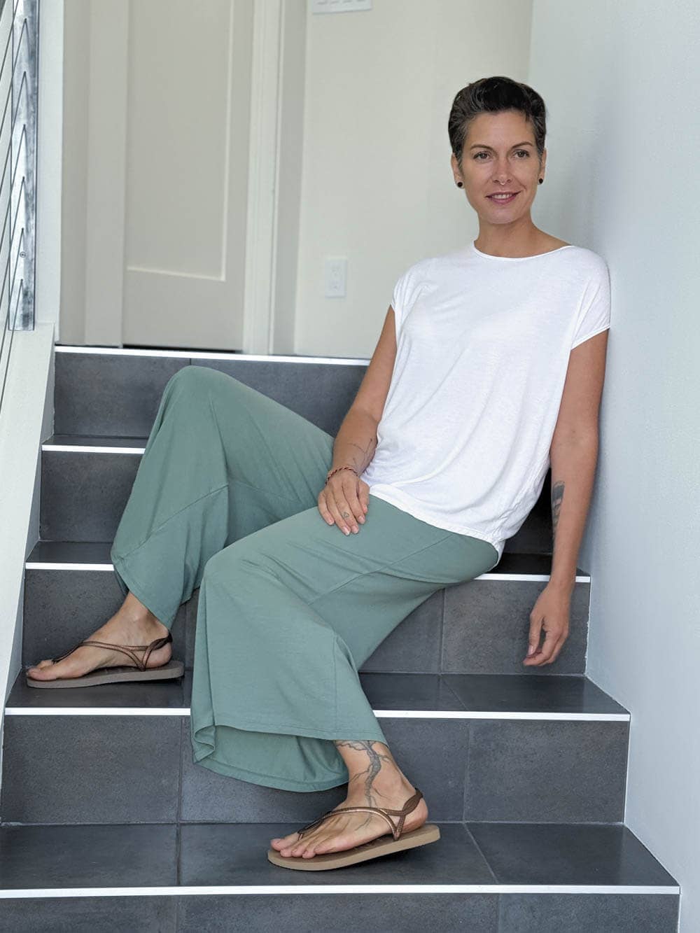 CARAUCCI - Wholesale Pants - Women's - Cropped Flare Pants20