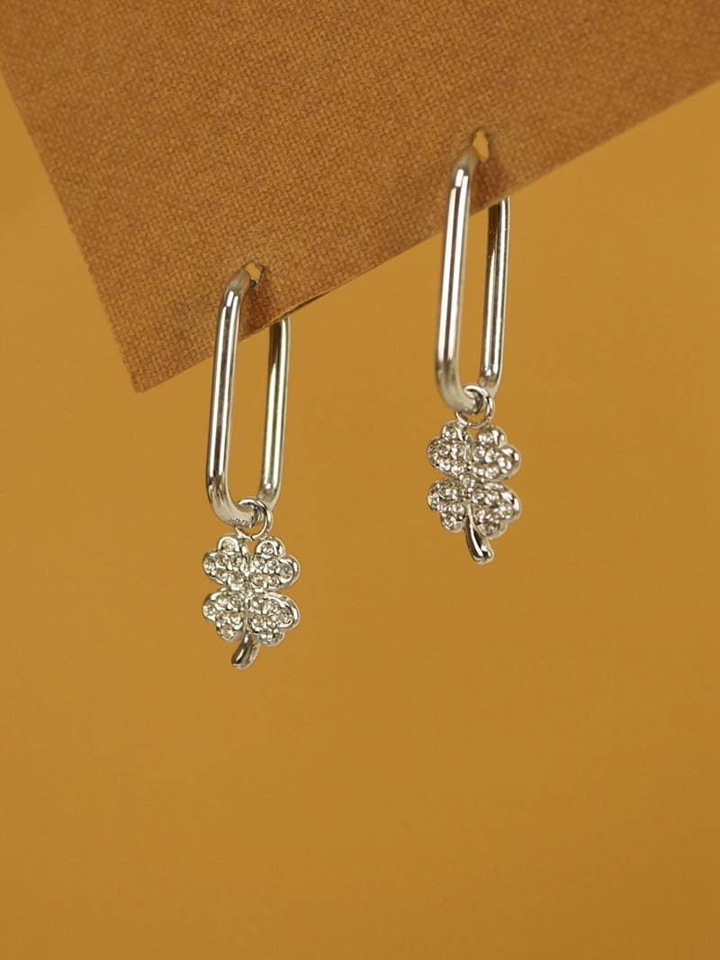 Victoria Moda - Wholesale Dangle Earrings - Stainless Steel Earrings. Trefoil1