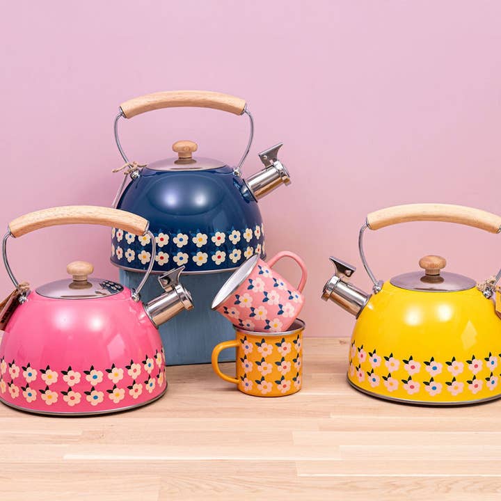 Enamelhappy - Vente Bouilloires - Bouilloire à sifflet rose avec poignée en bois, acier inoxydable4