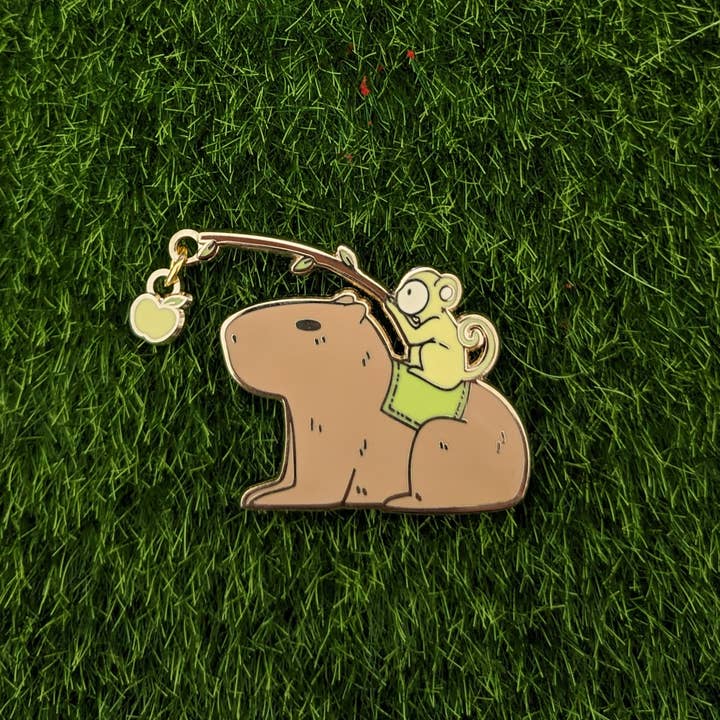 Sugar Cubed Studios - Wholesale Lapel Pin/Button - The Lazy Capybara - August 2023 Patreon Dangle Enamel Pin