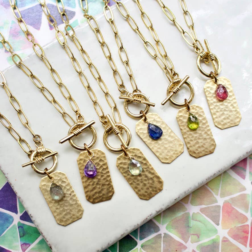 a.v. max - Wholesale Pendant/Charm Necklace - Hammered Dog Tag|Semi Stone & Toggle Closure|Gold|17"17