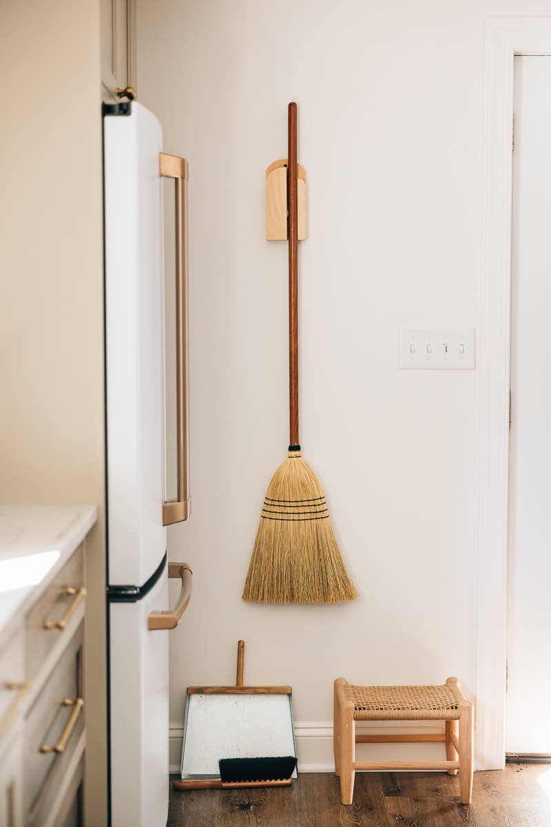 Millstream Home - Wholesale Broom - The Broom Holder1