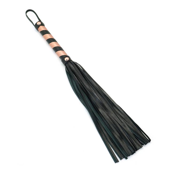 Liebe Seele – Engroshandel Sexlegetøj – Rose Gold Memory - Læder Flogger Whip2