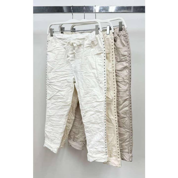 Joggingbukser med nitter, sidestribe og krøllet finish (50105-STUDDED) for engroshandel hos VENTI6